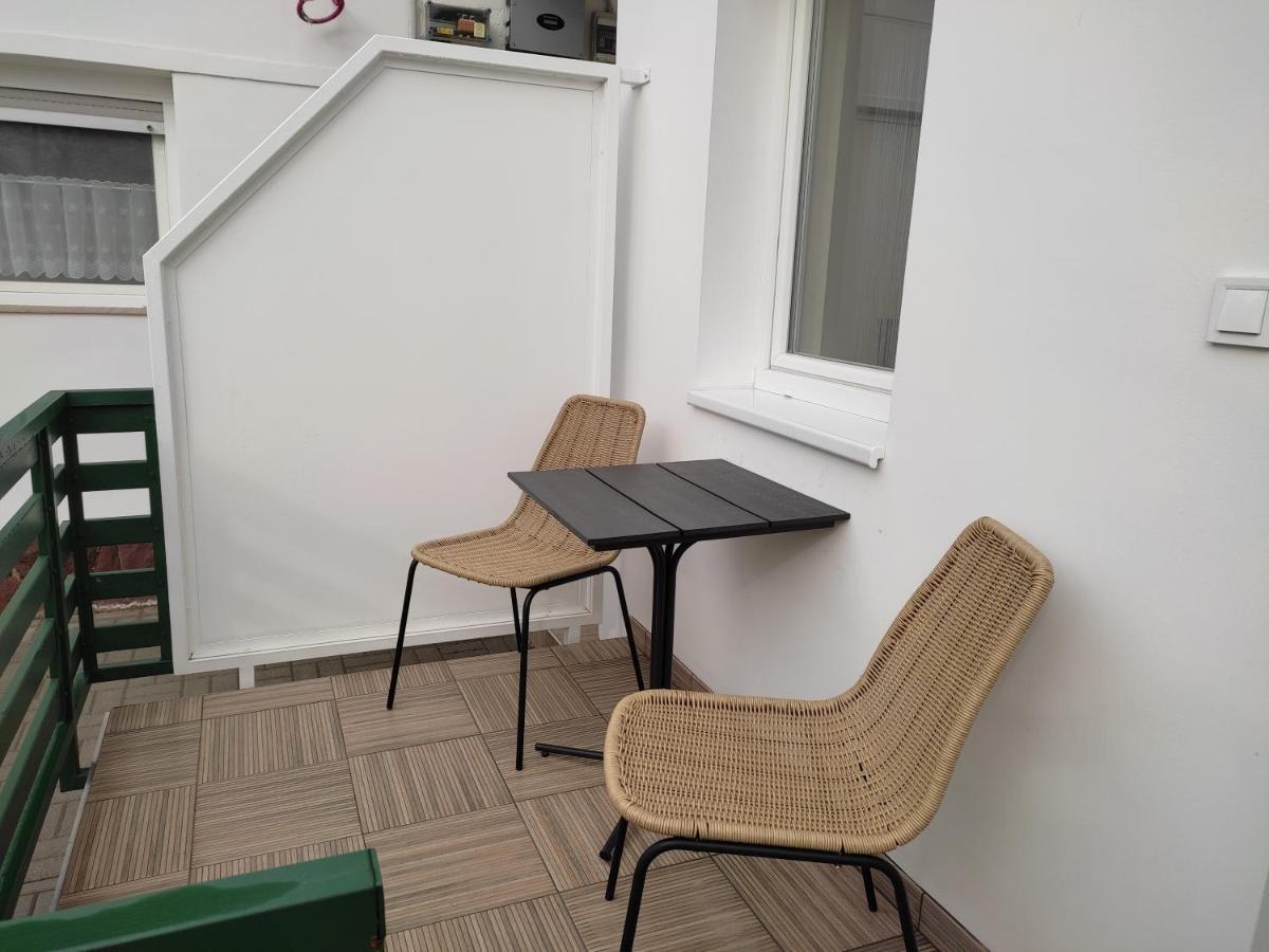 Bamboo Apartman Siófok Exteriör bild